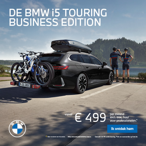 De BMW i5 Touring Business Edition