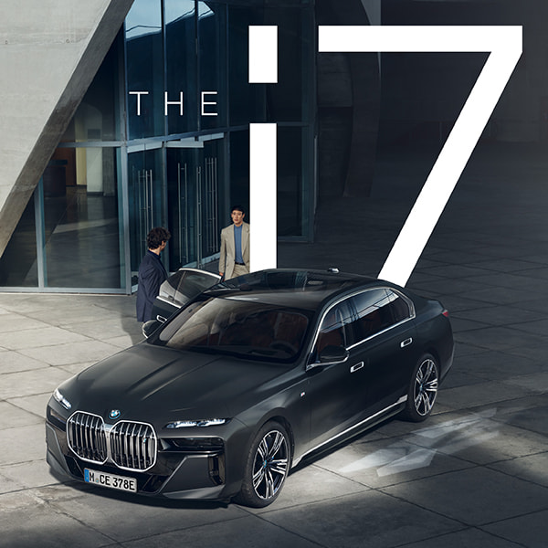 BMW i7